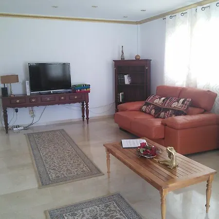 Villa Deluxe *